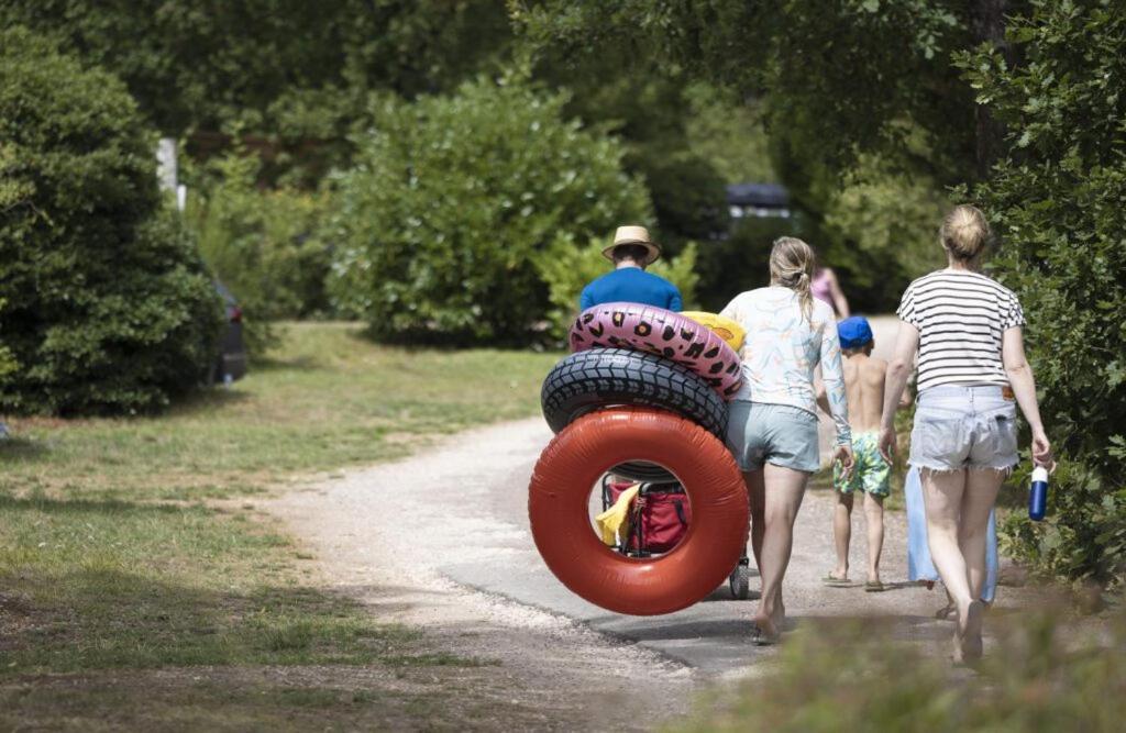 Camping Ushuaia Villages Au Bois Joli Andryes Zewnętrze zdjęcie