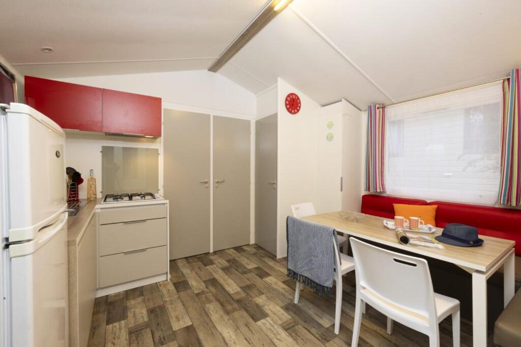 Camping Ushuaia Villages Au Bois Joli Andryes Zewnętrze zdjęcie